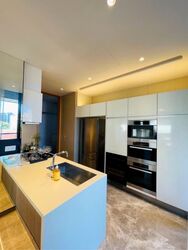 Nouvel 18 (D10), Condominium #567743251